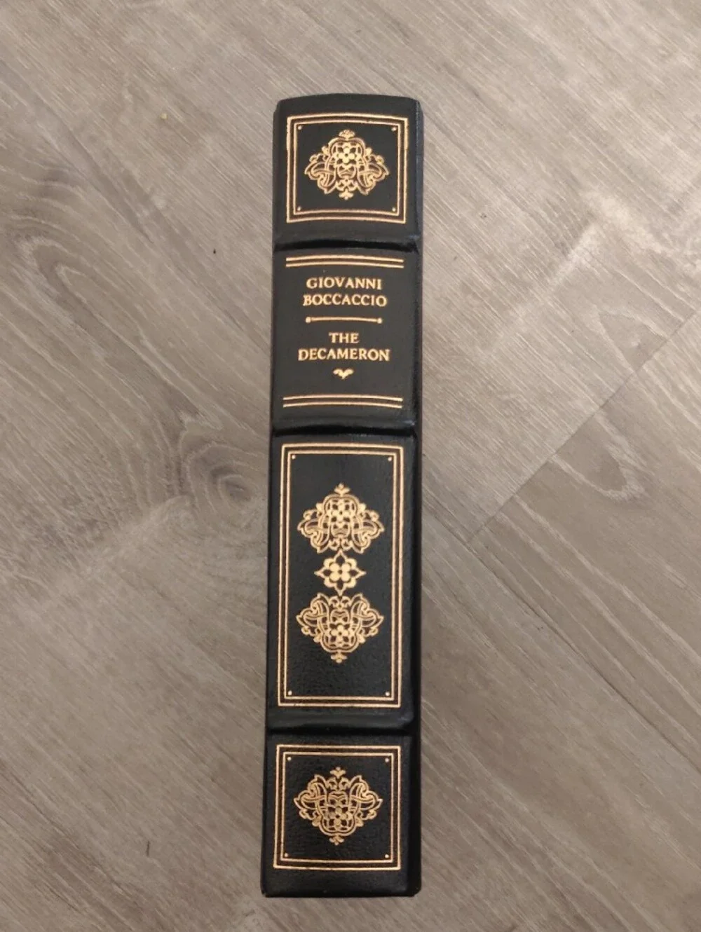 Vintage Book The Decameronby Giovanni Boccaccio